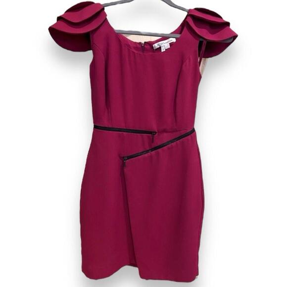 BCBGeneration Asymmetric Zipper Mini Cocktail Dress Burgundy Wine Petal Sleeve 2 - Picture 1 of 5